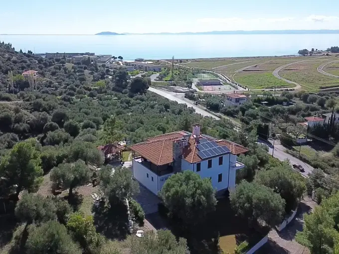 2025 10 30 12 08 58 810