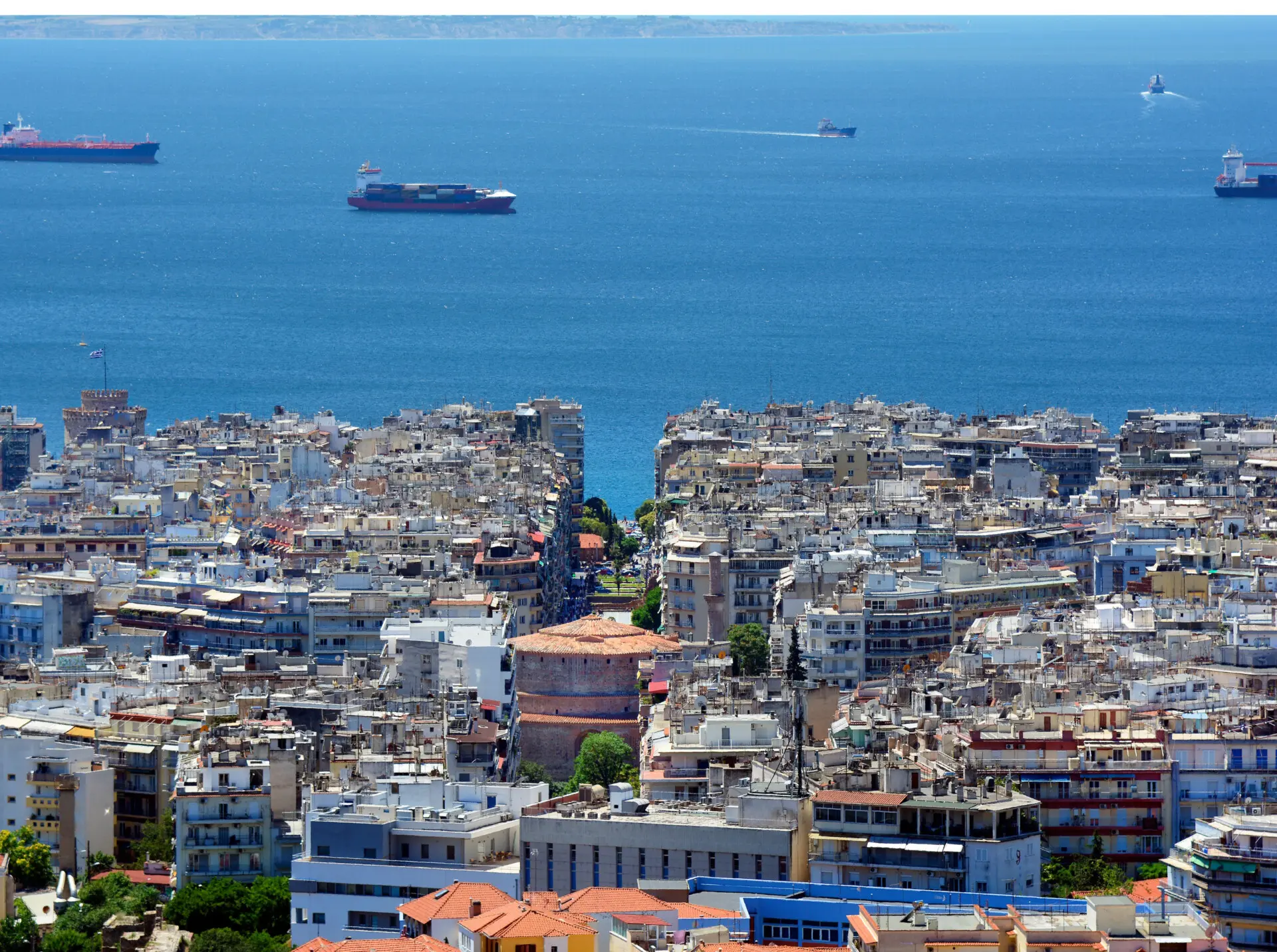 For Sale — Commercial Property 765 sq.m in Thessaloniki