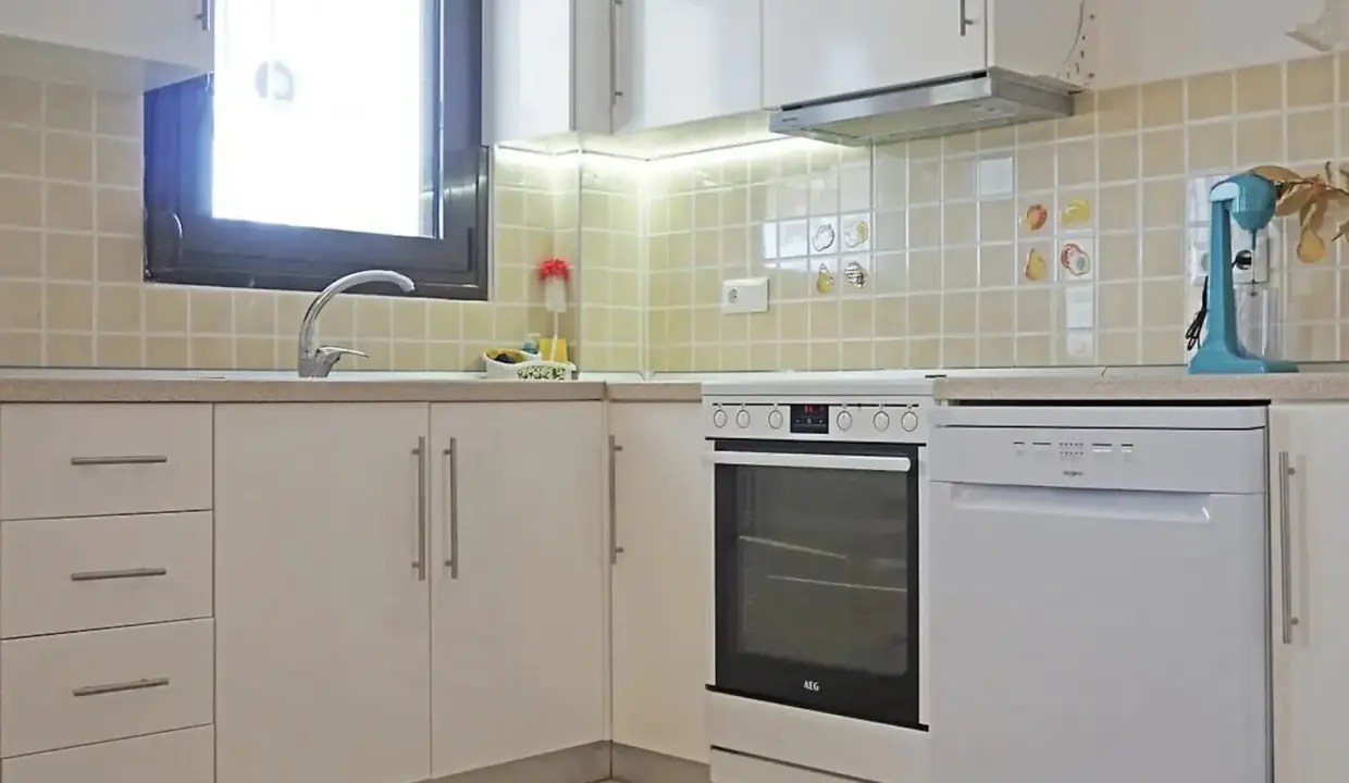 Снимок экрана 2025-11-05 в 11.21.44 AM