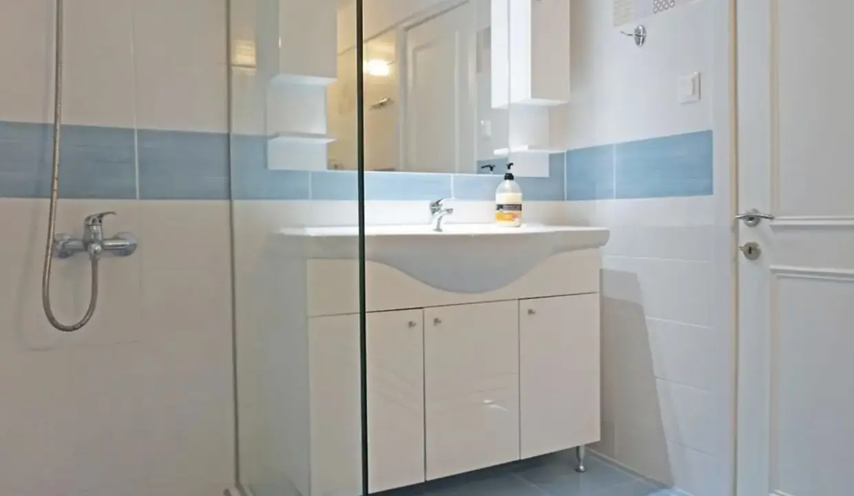 Снимок экрана 2025-11-05 в 11.22.10 AM