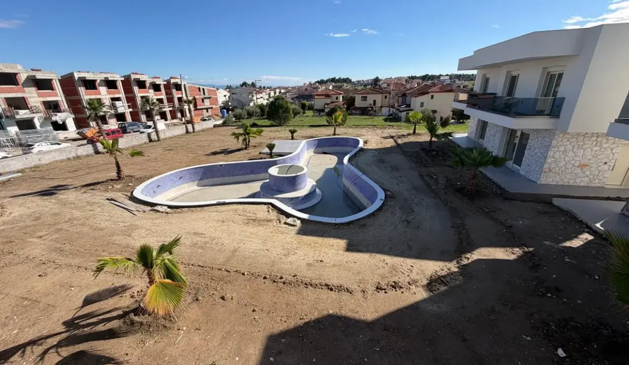 58178770-f9ab-4c75-b657-bf9f7dbaf3bd