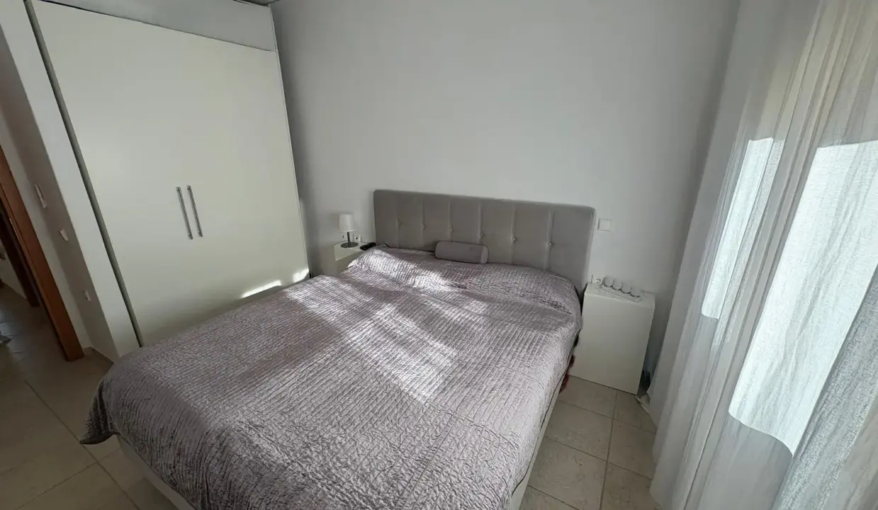 8b1b044e-7042-4e0e-9455-d7dff8ace7f8