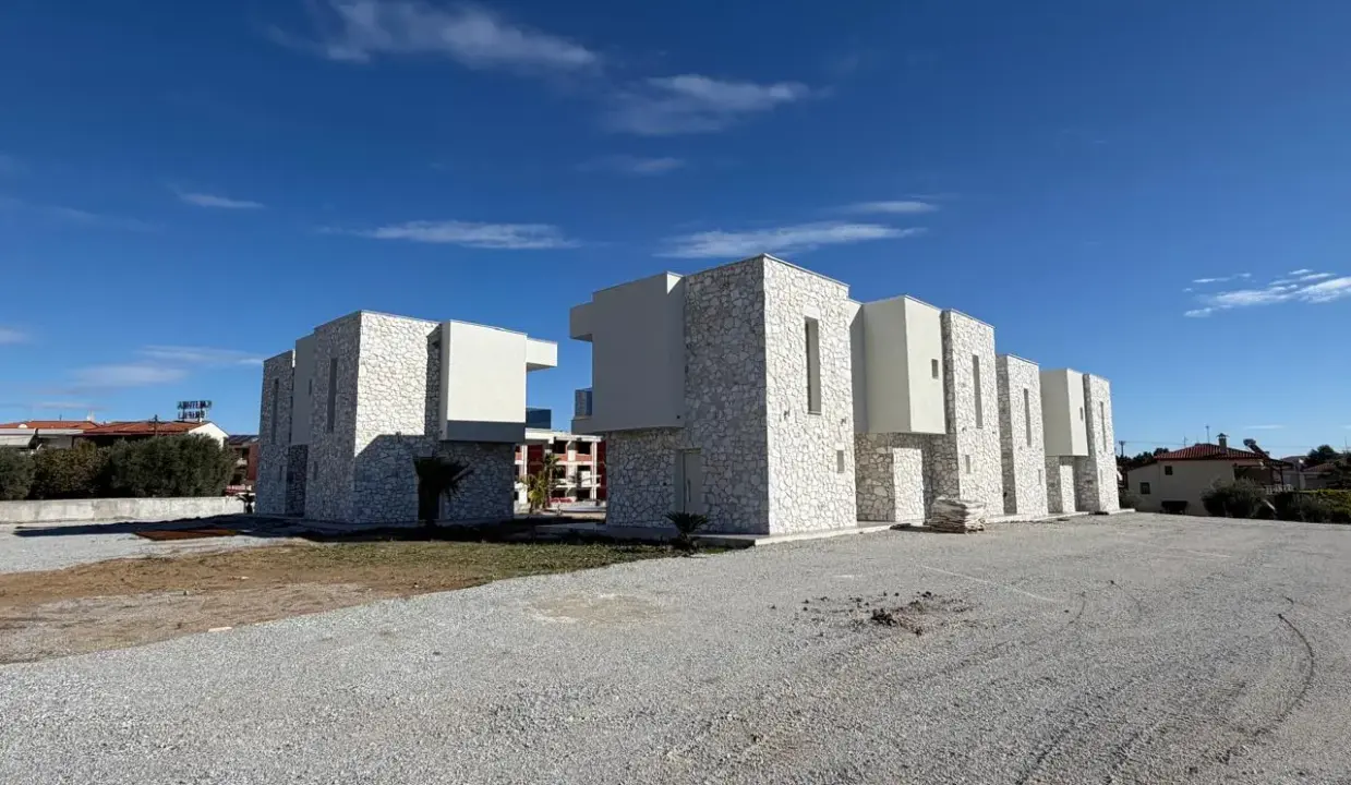 b42f4fc1-ae7b-49ae-a5b2-e6544d1c867b