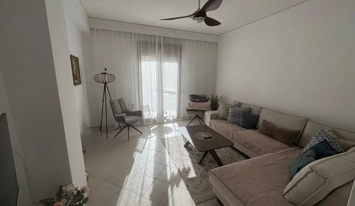 c0496069-f6a0-47d1-9737-f737cdb1caae