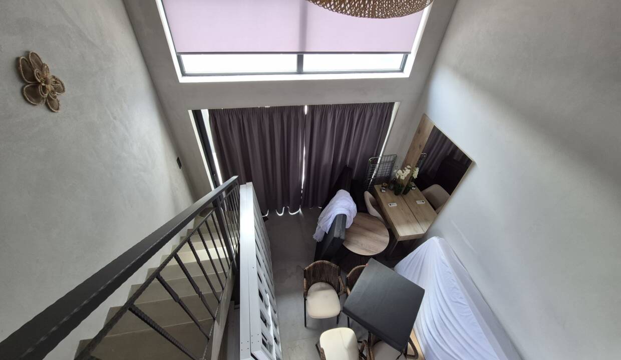 04e781c6-6b34-4dd5-8ec2-131c9ff54835