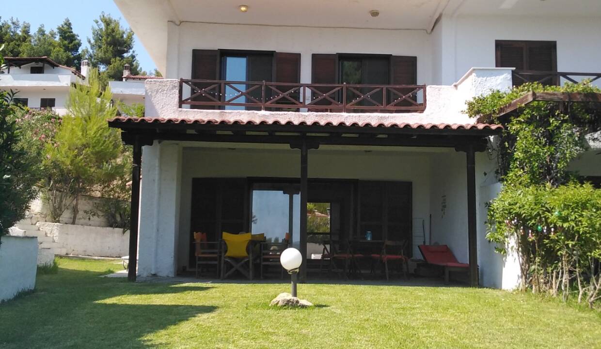 1d0e6033-d246-461b-8c7c-1502e255f574