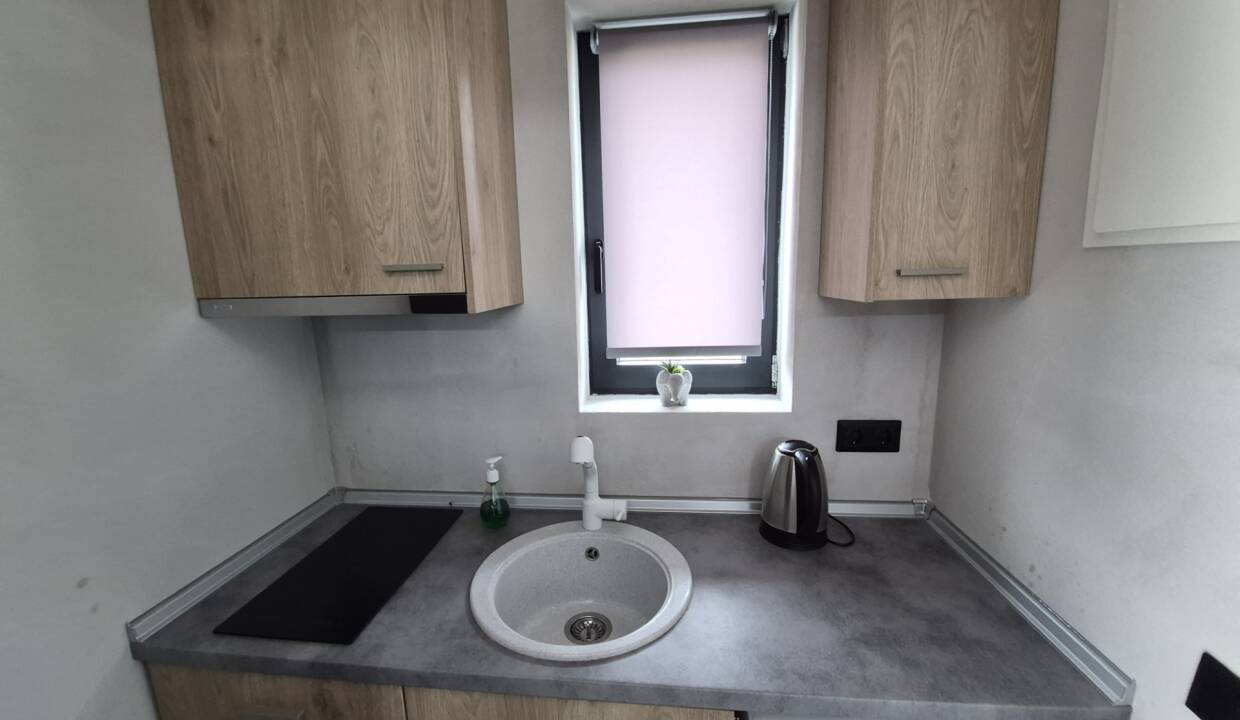 3eb69580-96c3-4699-93cc-35f2e1d62abe