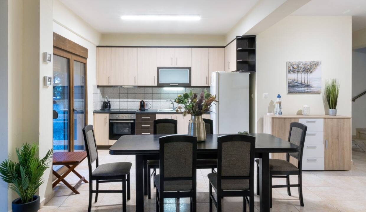 65813963-8c90-4c65-b0b1-098d9dd9eb36