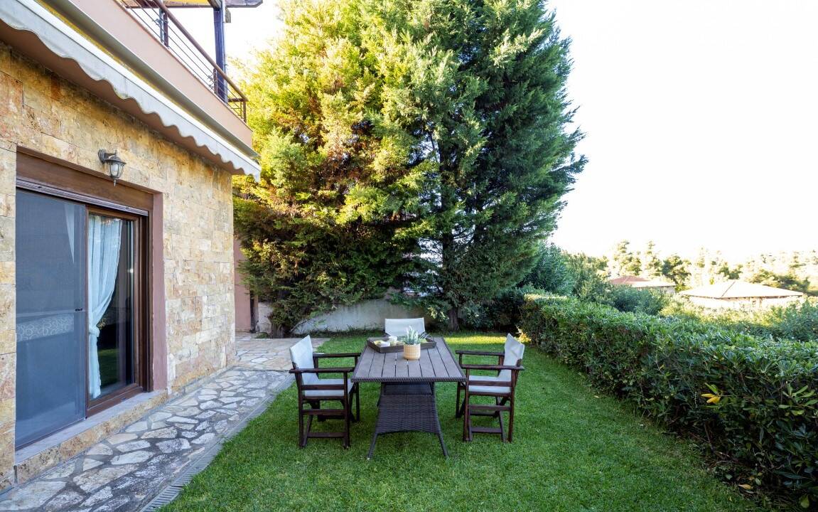 decbdad6-f33b-45a3-a537-41f8f5c6d666